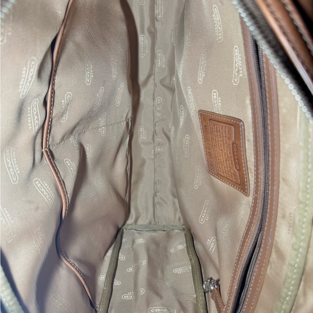 Coach - Hudson Briefcase - Picture 9 of 13